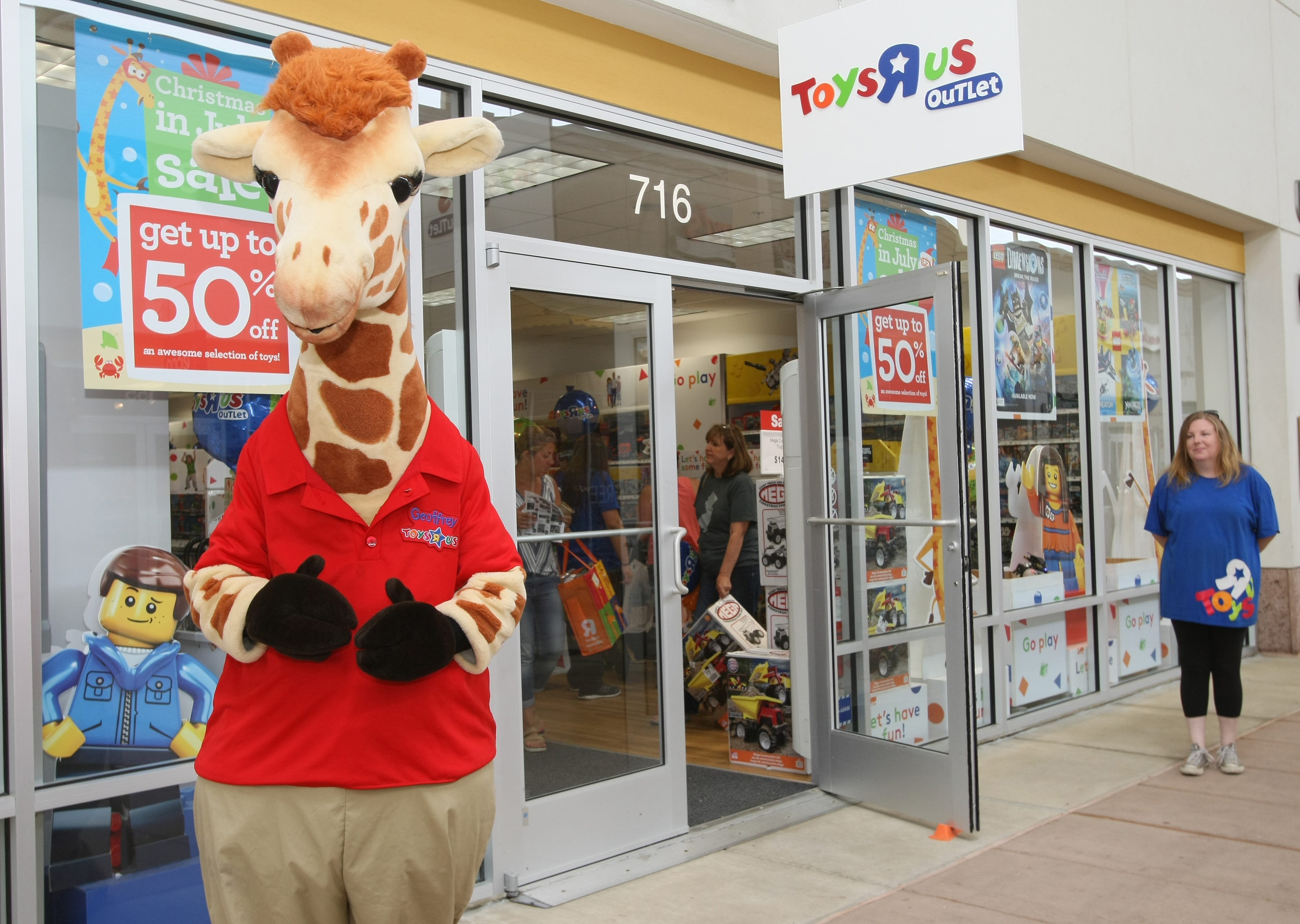 toys r us outlet near me